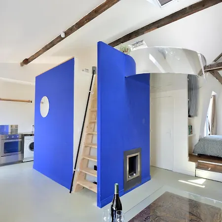 Stylish Attic Conversion Apartment